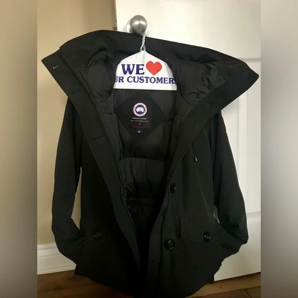 Canada Goose Rideau Parka - Picture 2 of 7